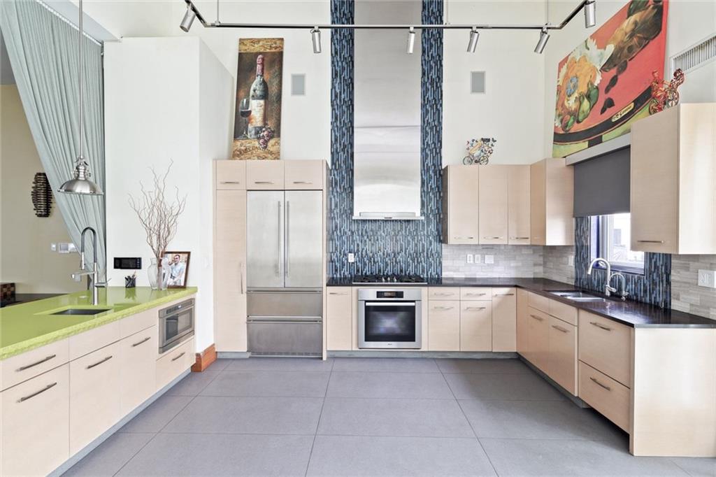 4147 Ocean Avenue Manhattan Beach Brooklyn NY 11235