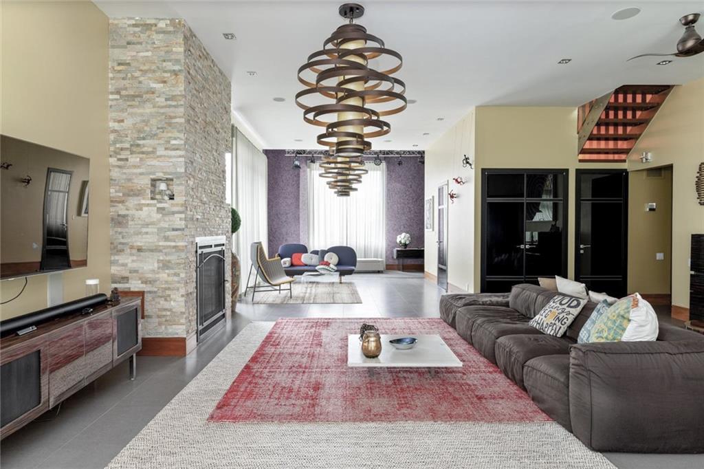 4147 Ocean Avenue Manhattan Beach Brooklyn NY 11235