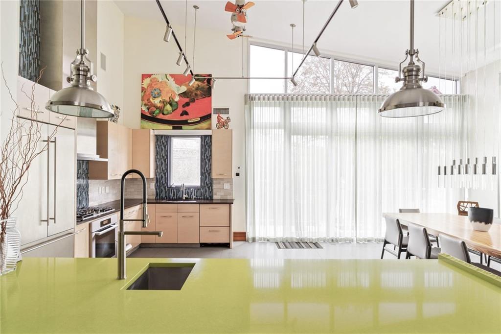 4147 Ocean Avenue Manhattan Beach Brooklyn NY 11235