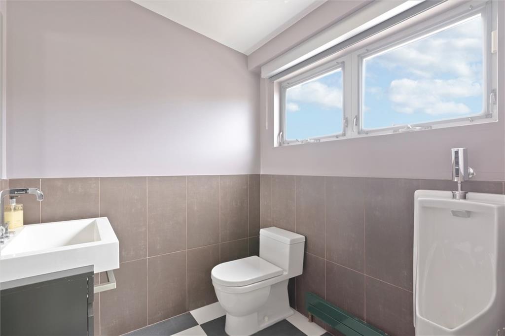 4147 Ocean Avenue Manhattan Beach Brooklyn NY 11235