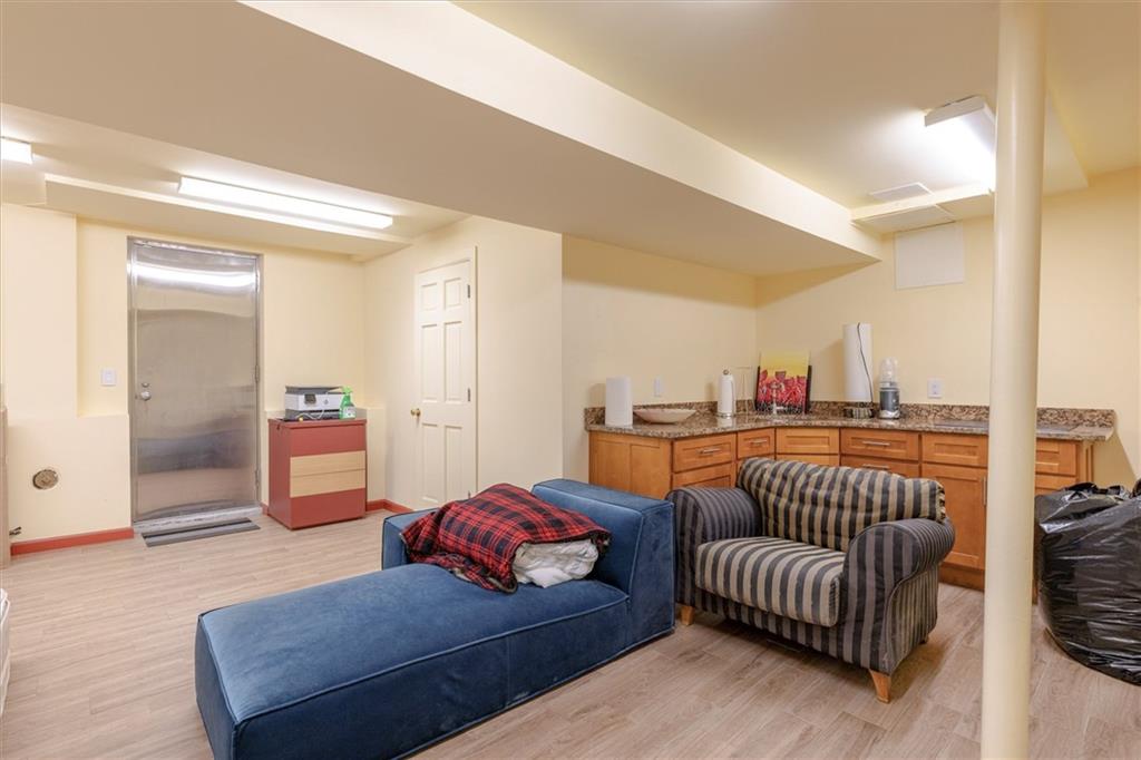 4147 Ocean Avenue Manhattan Beach Brooklyn NY 11235