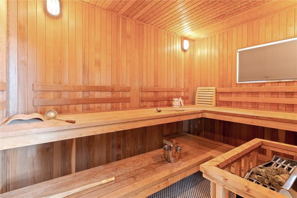 4147 Ocean Avenue Manhattan Beach Brooklyn NY 11235