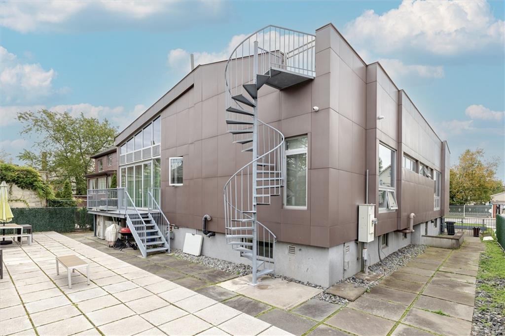 4147 Ocean Avenue Manhattan Beach Brooklyn NY 11235