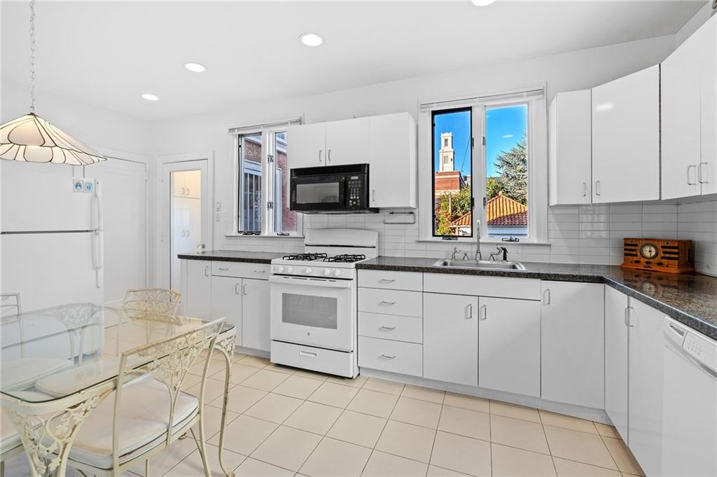 15 86th Street Bay Ridge Brooklyn NY 11209