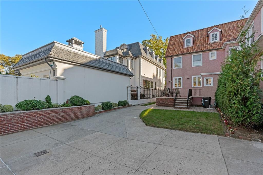 15 86th Street Bay Ridge Brooklyn NY 11209