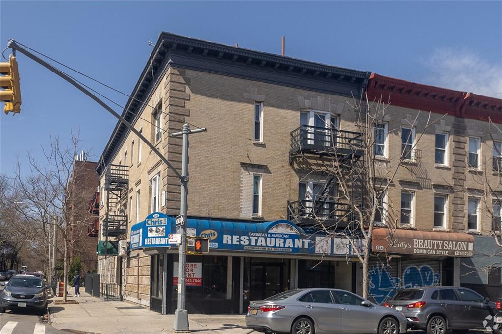 209 Hawthorne Street Flatbush Brooklyn NY 11225