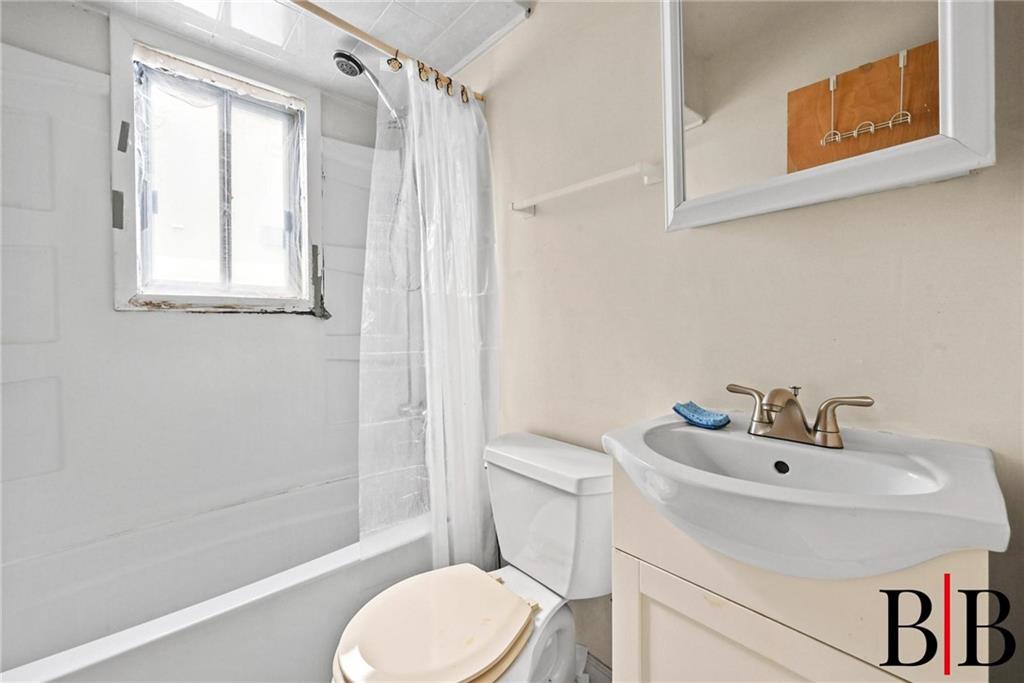 2456 East 70th Street Bergen Beach Brooklyn NY 11234