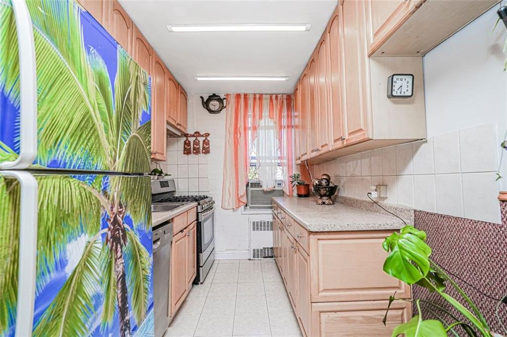 2675 East 7th Street Sheepshead Bay Brooklyn NY 11235