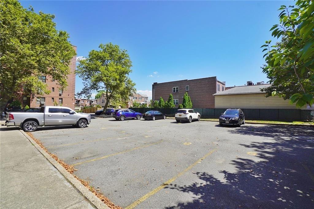2675 East 7th Street Sheepshead Bay Brooklyn NY 11235