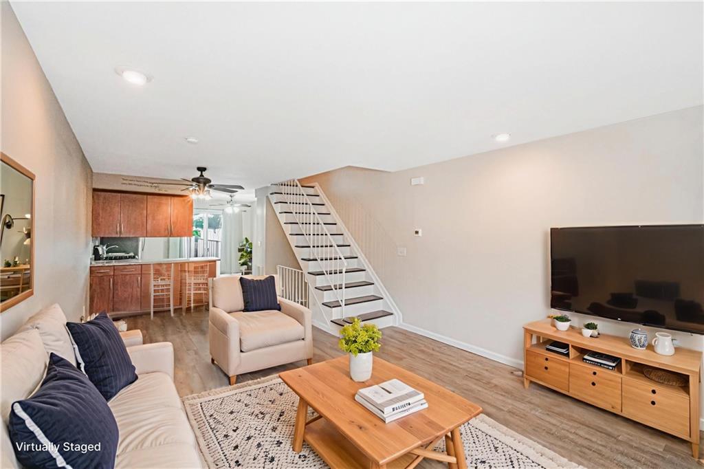 34 Lorraine Loop Rossville Staten Island NY 10309