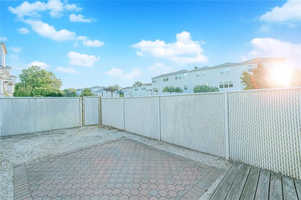 34 Lorraine Loop Rossville Staten Island NY 10309