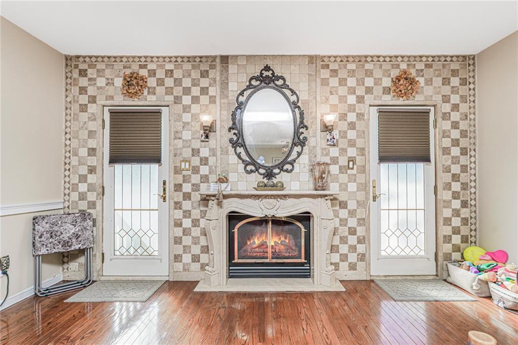 352 Grantwood Avenue Arden Heights Staten Island NY 10312