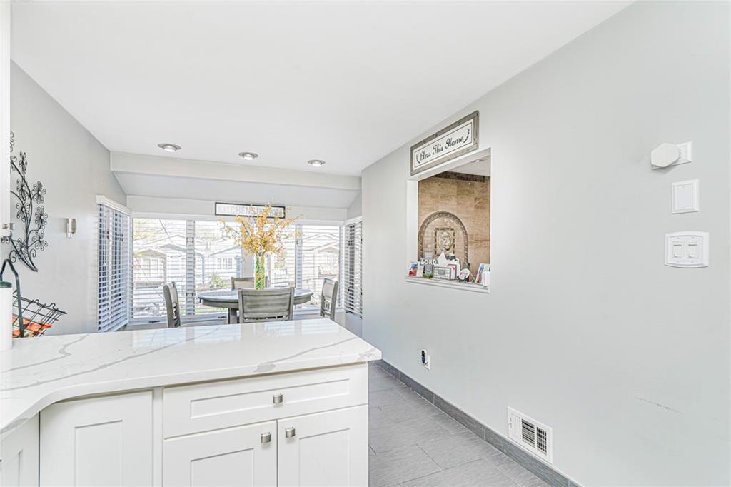 352 Grantwood Avenue Arden Heights Staten Island NY 10312