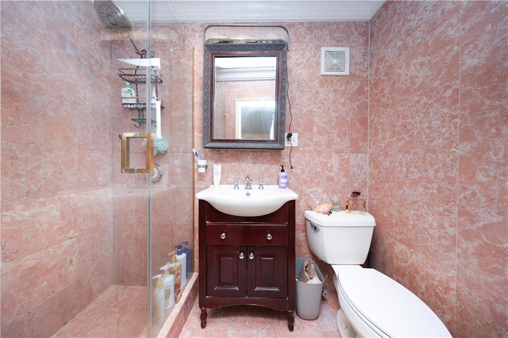1711 Gerritsen Avenue Madison Brooklyn NY 11229