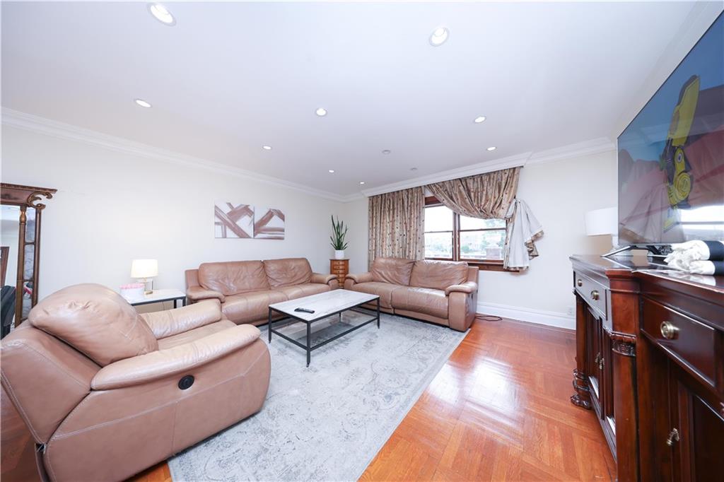 1711 Gerritsen Avenue Madison Brooklyn NY 11229