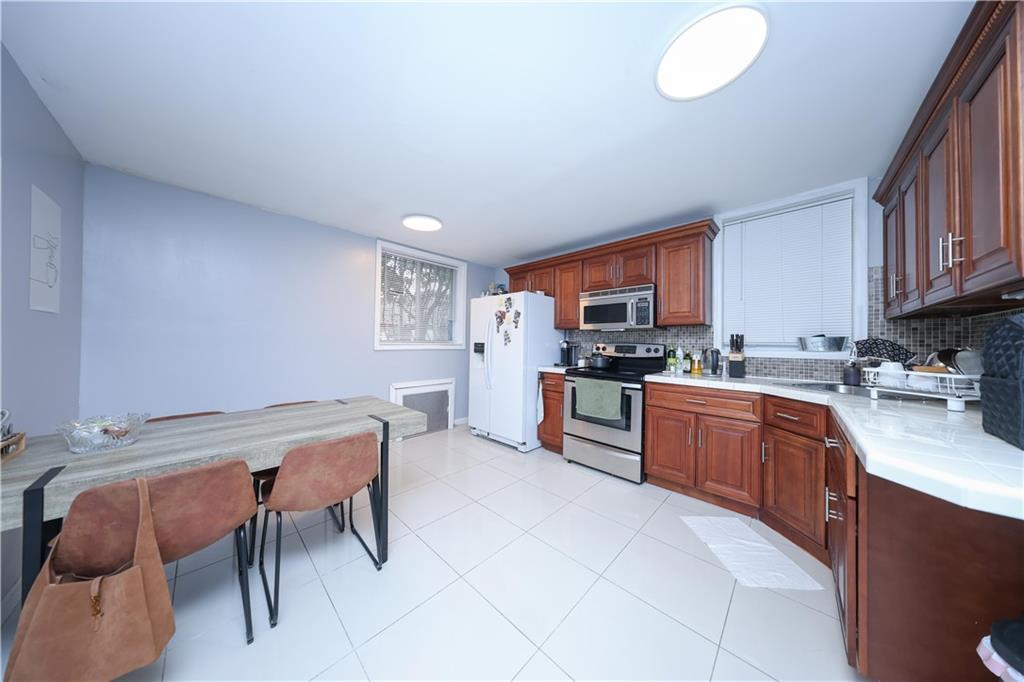 1711 Gerritsen Avenue Madison Brooklyn NY 11229