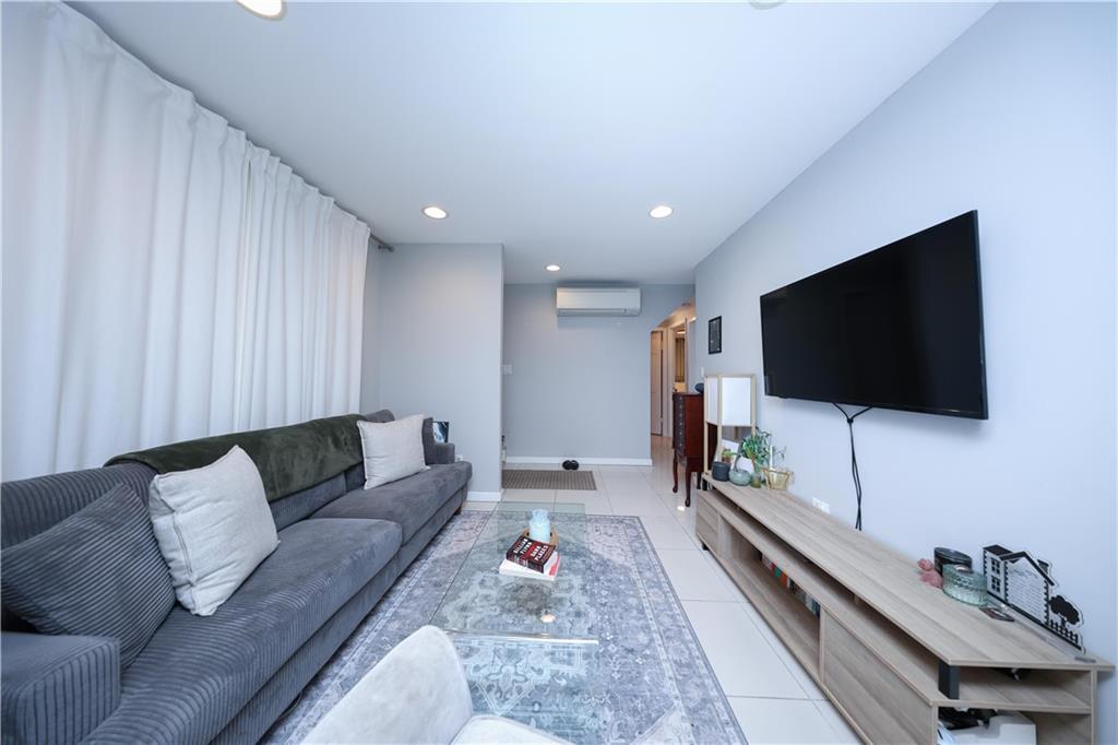 1711 Gerritsen Avenue Madison Brooklyn NY 11229