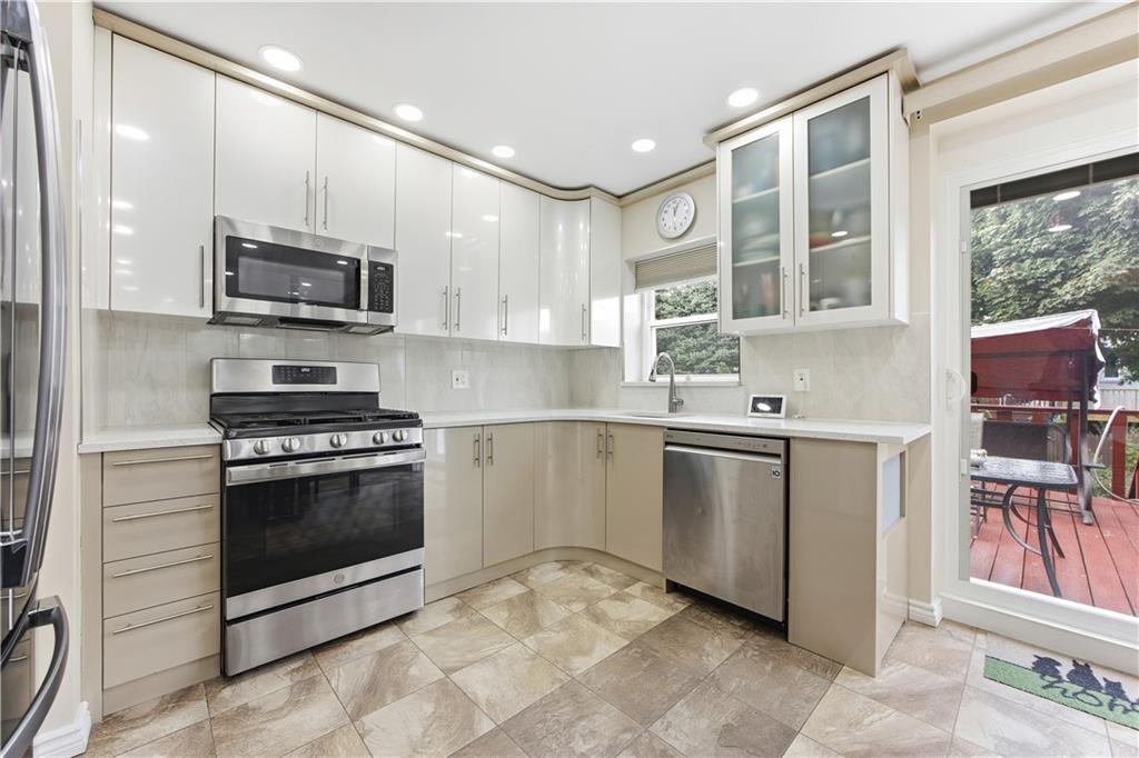 2228 East 28th Street Sheepshead Bay Brooklyn NY 11229