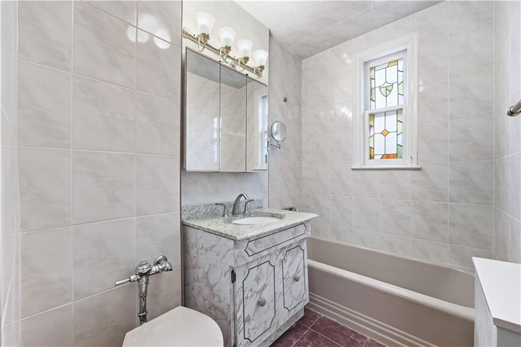 2228 East 28th Street Sheepshead Bay Brooklyn NY 11229
