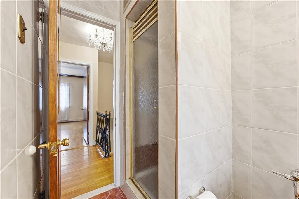 2228 East 28th Street Sheepshead Bay Brooklyn NY 11229