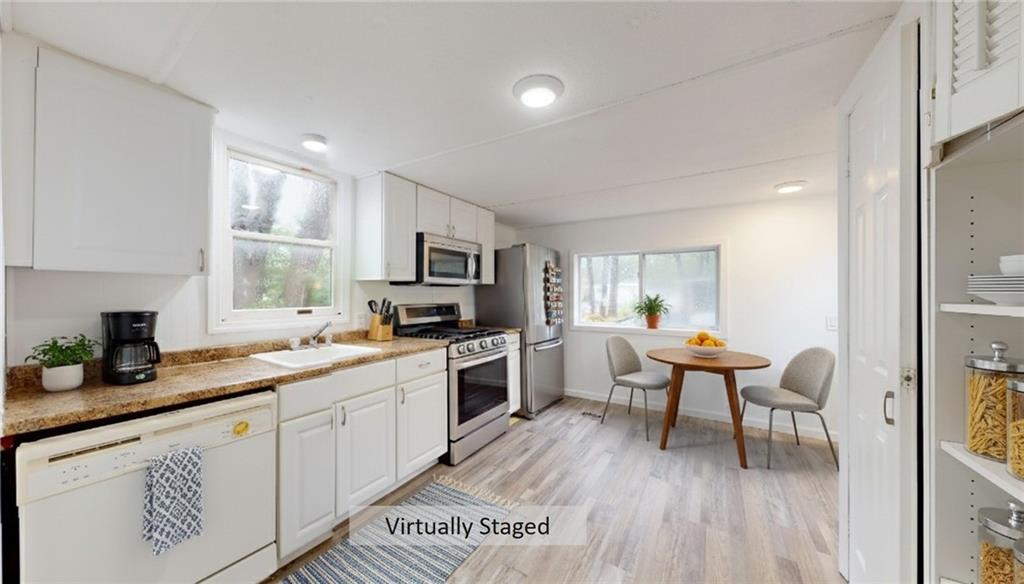 12 Periwinkle Drive Out of NYC Other NY 11716