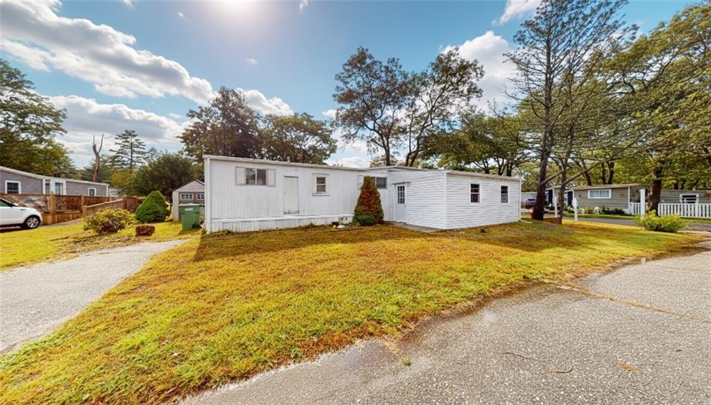 12 Periwinkle Drive Out of NYC Other NY 11716