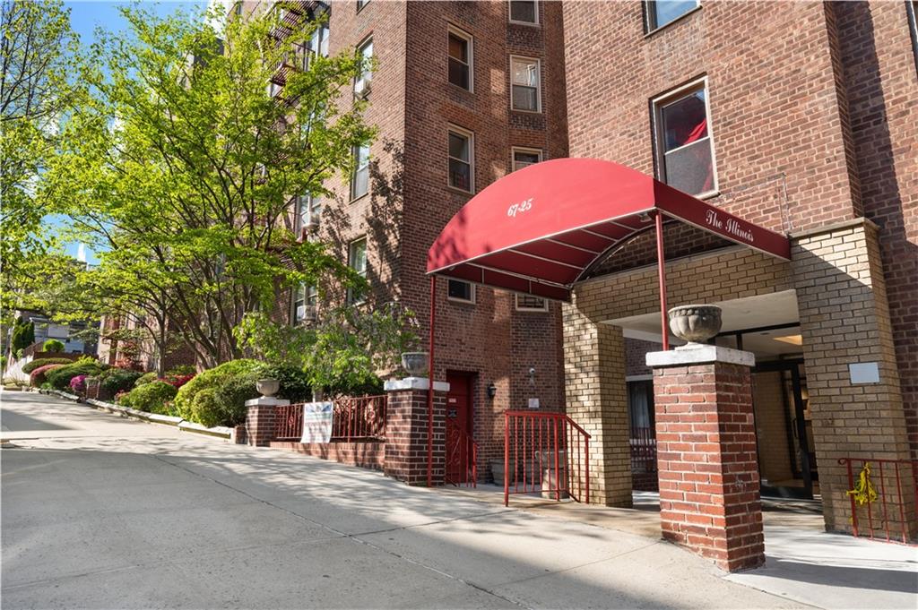 67-25 Clyde Street Forest Hills Forest Hills NY 11375