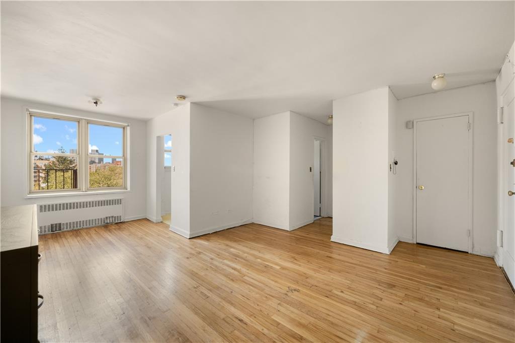 67-25 Clyde Street Forest Hills Forest Hills NY 11375