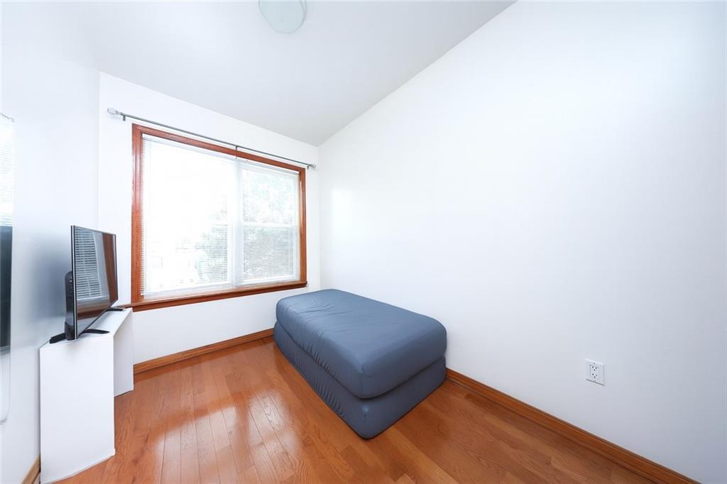 1049 Bay Ridge Parkway Dyker Heights Brooklyn NY 11228