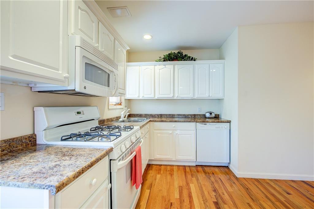 160-32 11TH Avenue Whitestone Whitestone NY 11357