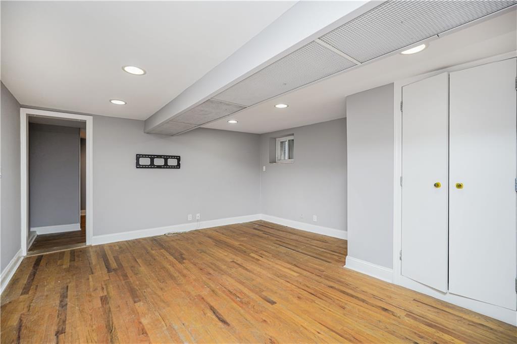 200 Bay 7th Street Dyker Heights Brooklyn NY 11228