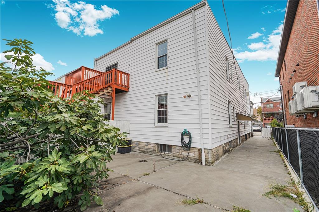 200 Bay 7th Street Dyker Heights Brooklyn NY 11228