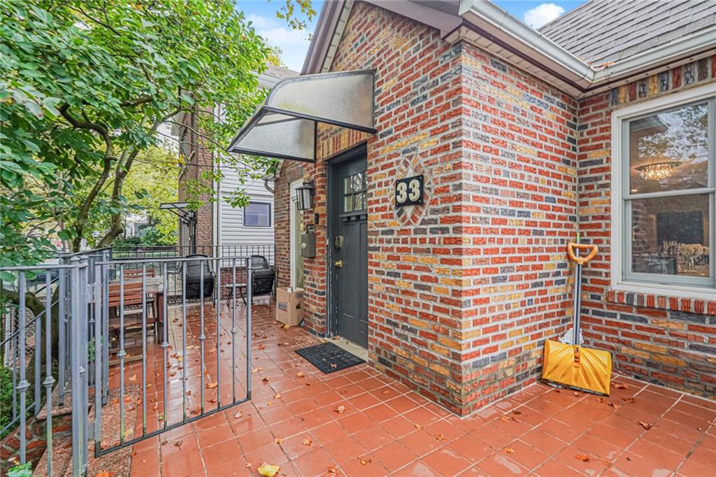 33 Manhattan Court Gravesend Brooklyn NY 11223