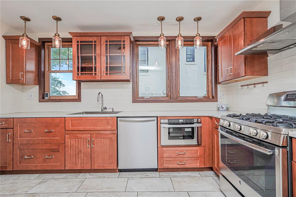 115 Oxford Place New Brighton Staten Island NY 10301