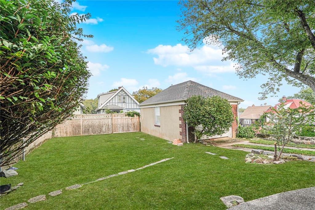115 Oxford Place New Brighton Staten Island NY 10301