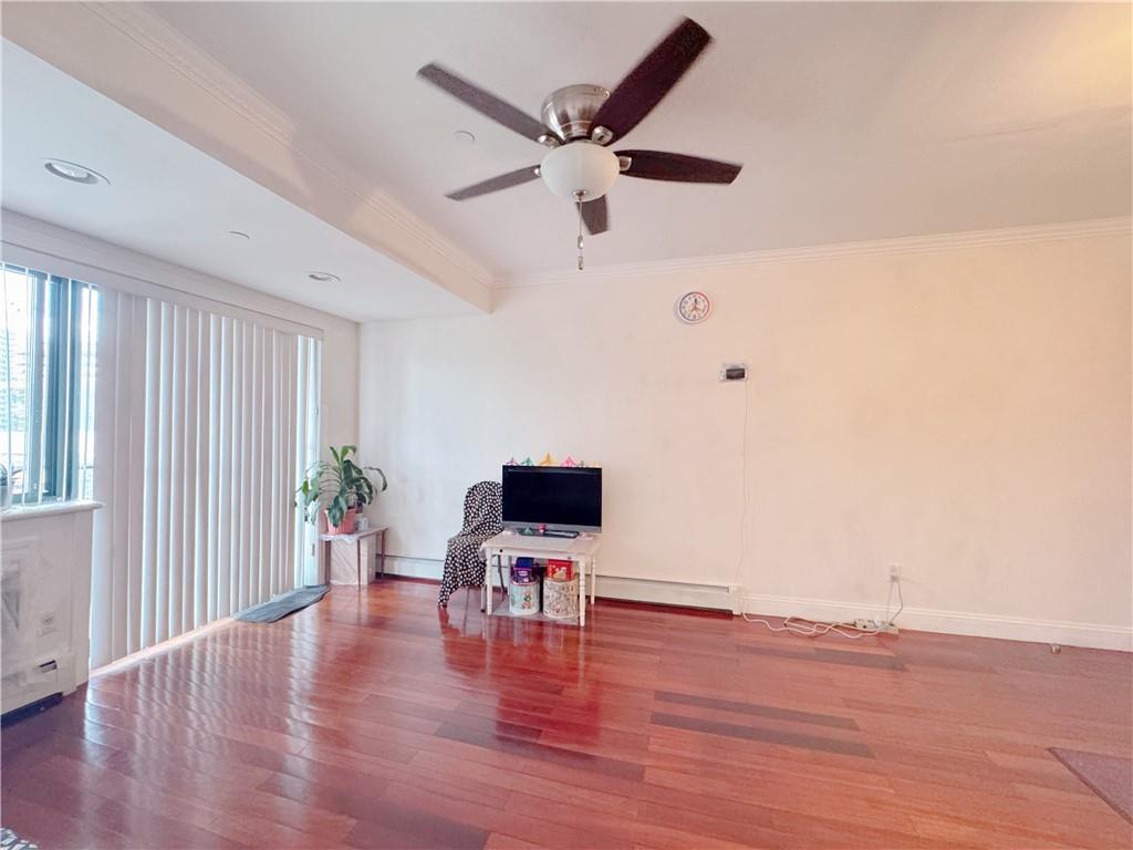 41-05 College Point Boulevard Flushing Flushing NY 11355