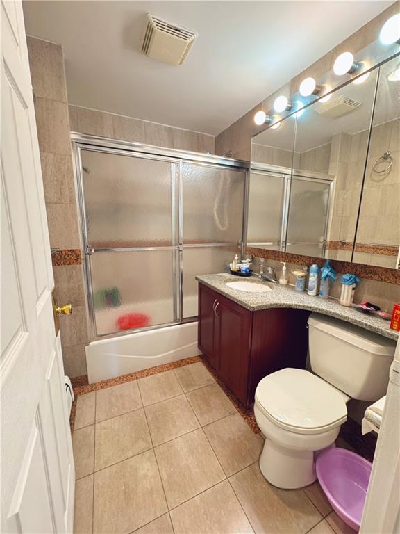 41-05 College Point Boulevard Flushing Flushing NY 11355