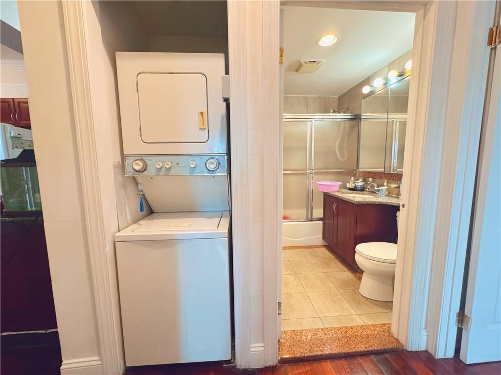 41-05 College Point Boulevard Flushing Flushing NY 11355
