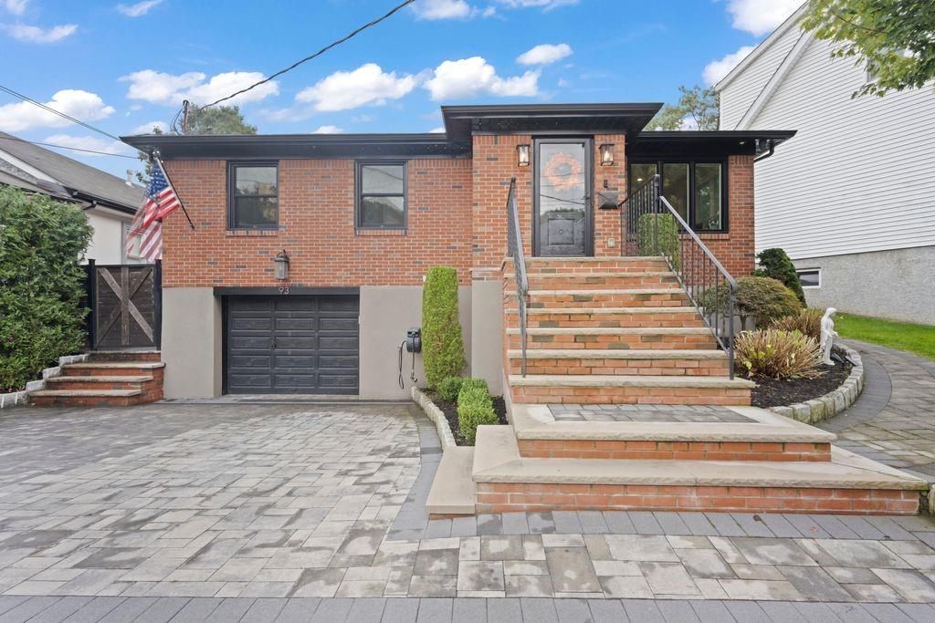 93 Beacon Avenue Oakwood Staten Island NY 10306