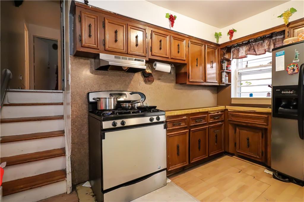 923 East 85th Street Canarsie Brooklyn NY 11236
