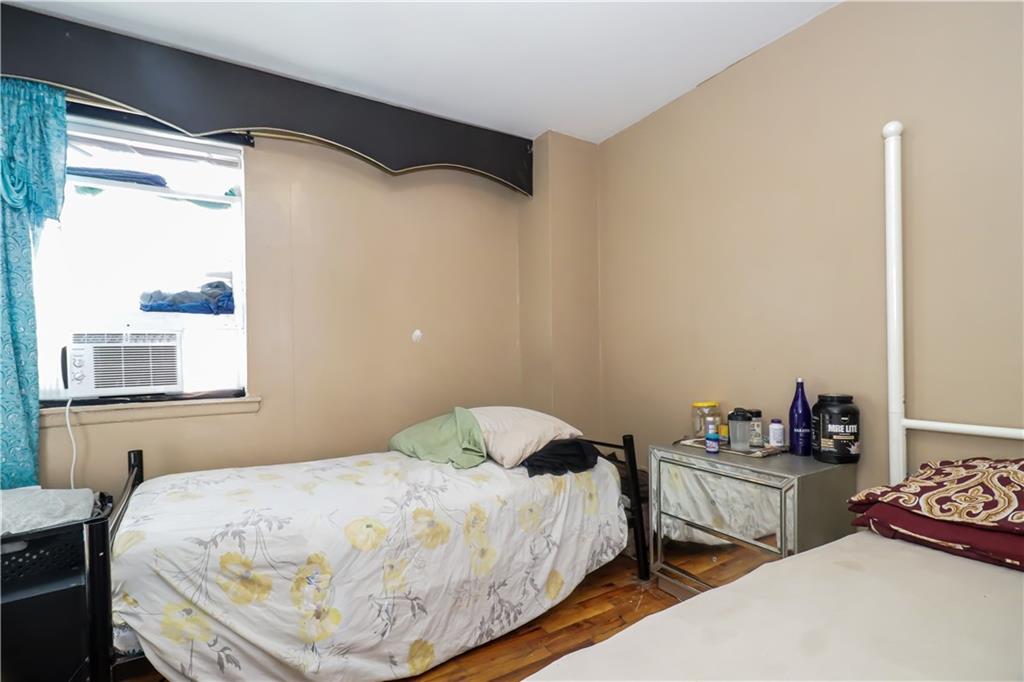 923 East 85th Street Canarsie Brooklyn NY 11236