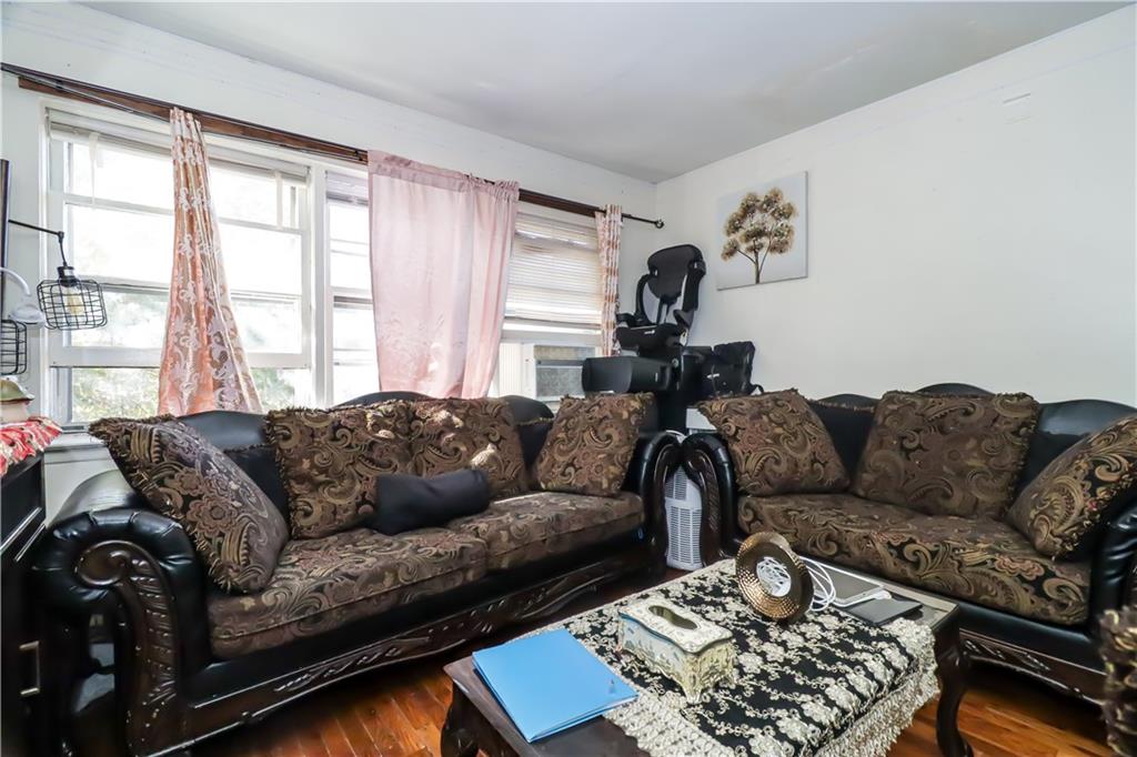923 East 85th Street Canarsie Brooklyn NY 11236