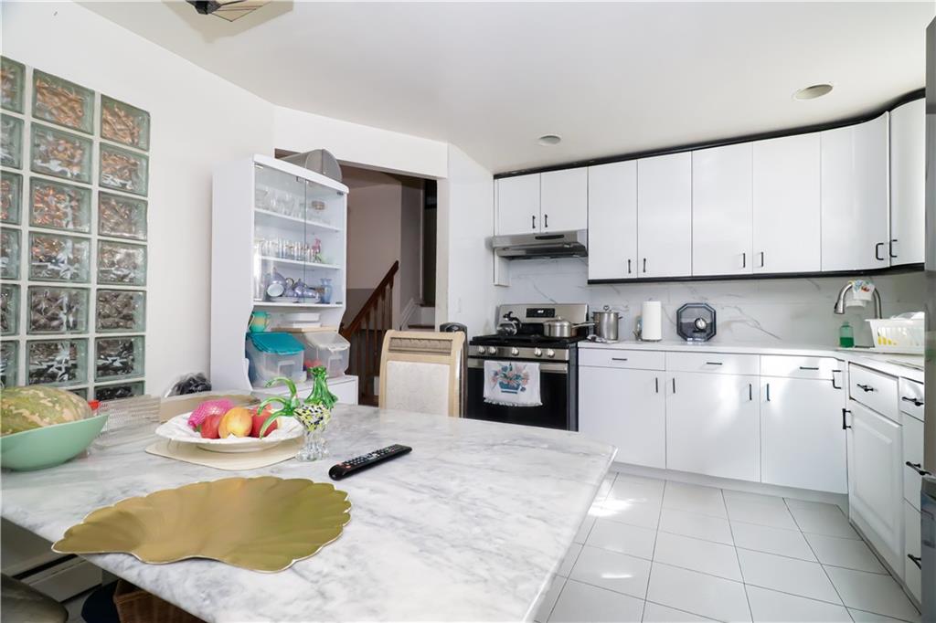 923 East 85th Street Canarsie Brooklyn NY 11236