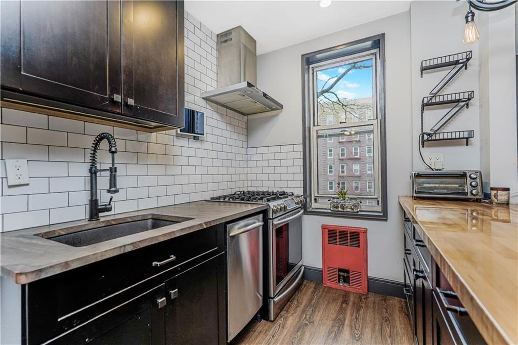 9707 7th Avenue Bay Ridge Brooklyn NY 11209