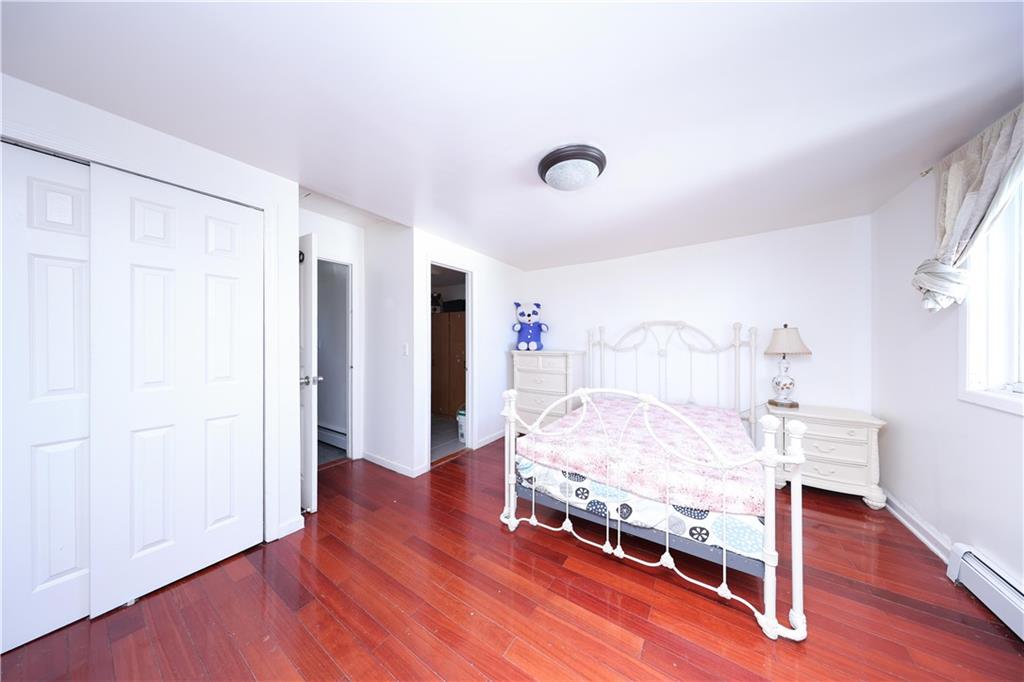 31 Giordan Court Mariner's Harbor Staten Island NY 10303
