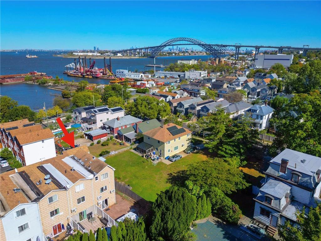 31 Giordan Court Mariner's Harbor Staten Island NY 10303