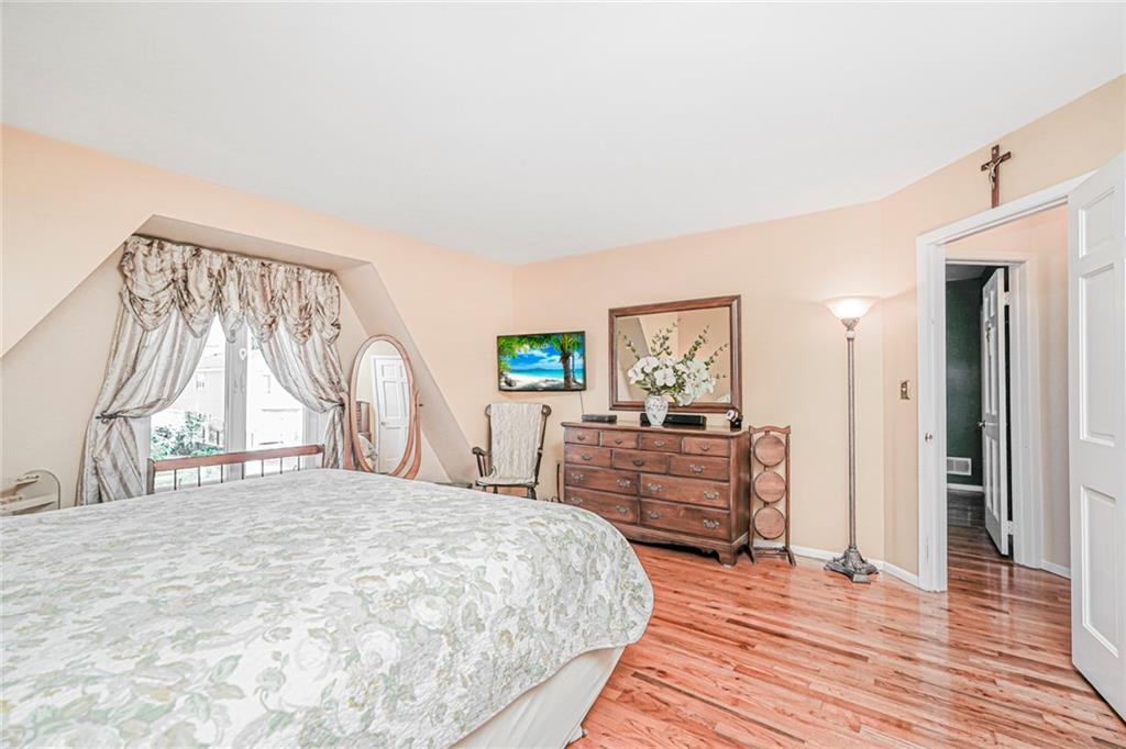 116 Woehrle Avenue Arden Heights Staten Island NY 10312