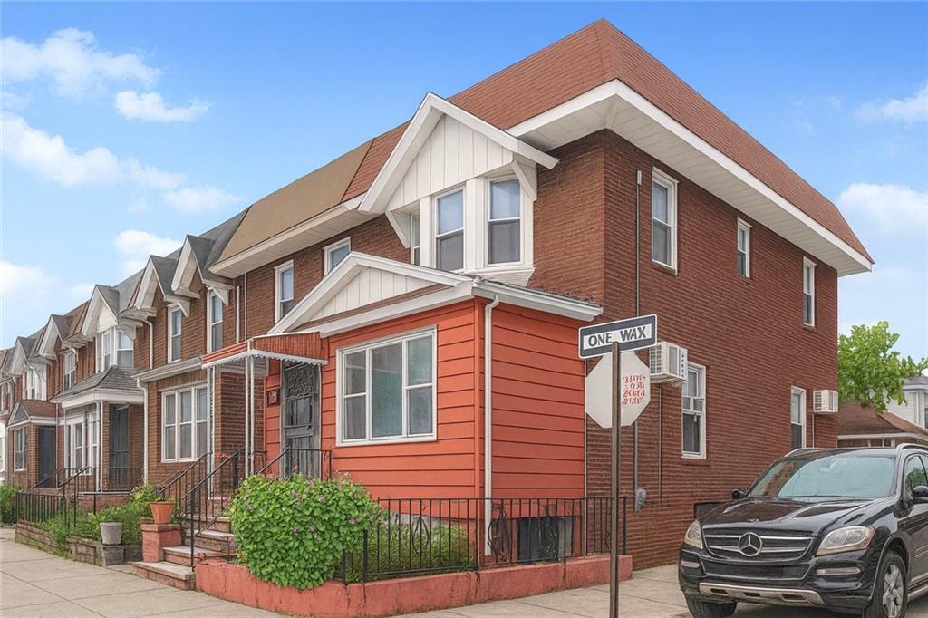 9302 95th Street Woodhaven Woodhaven NY 11421