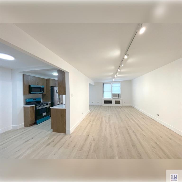 3178 Nostrand Avenue Sheepshead Bay Brooklyn NY 11229