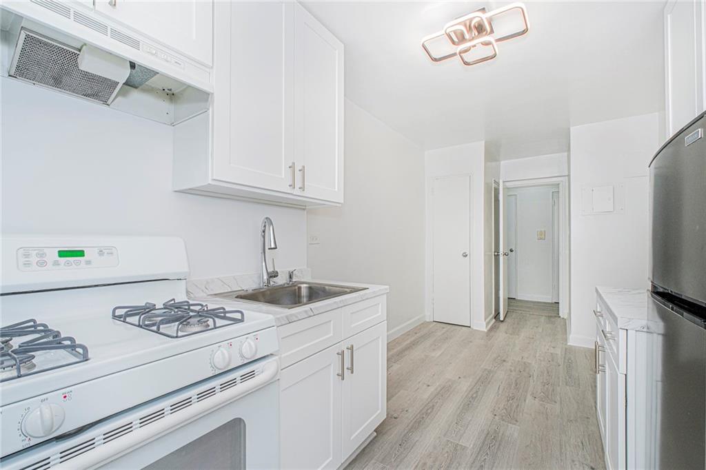 221 McDonald Avenue Windsor Terrace Brooklyn NY 11218